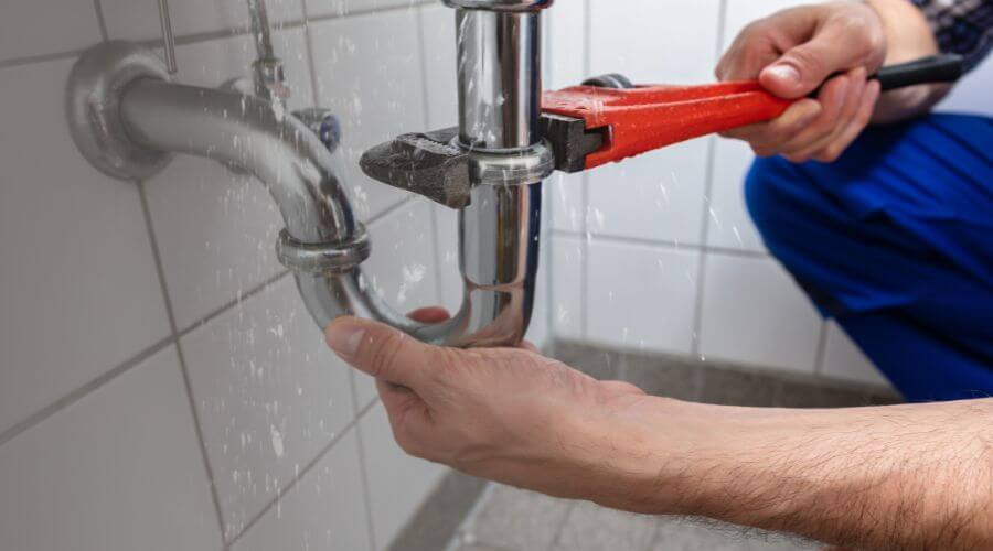 Professional emergency plumbing in Milan, KS